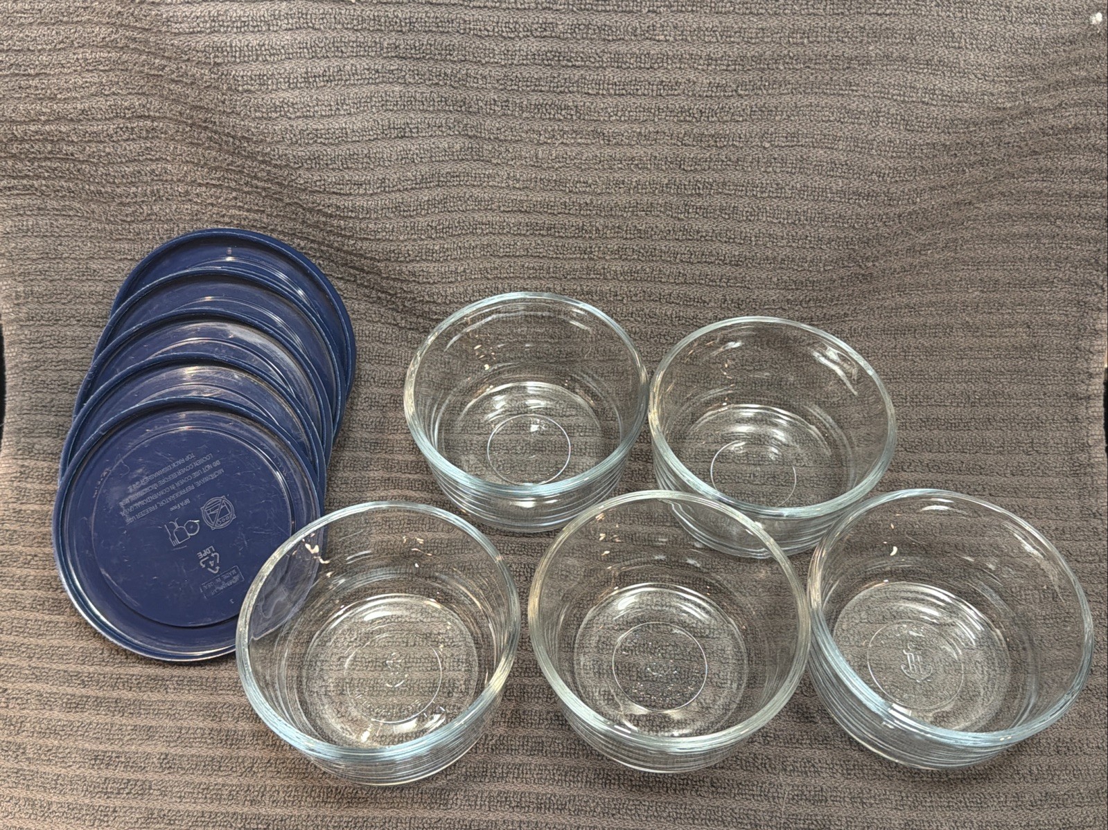 Lot Anchor Hocking Classic Glass Food Containers 5-1 Cup Bowls & Lids