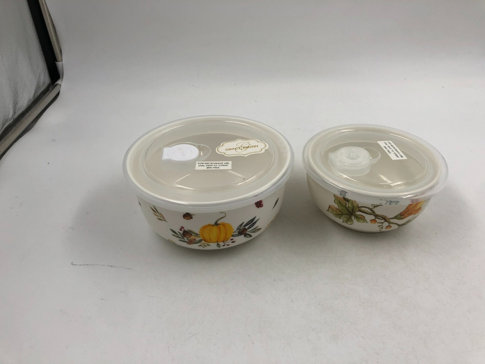 Grace Ceramic 6 & 5in Fall Pumpkins food containers with Plastic lids AA01B33013