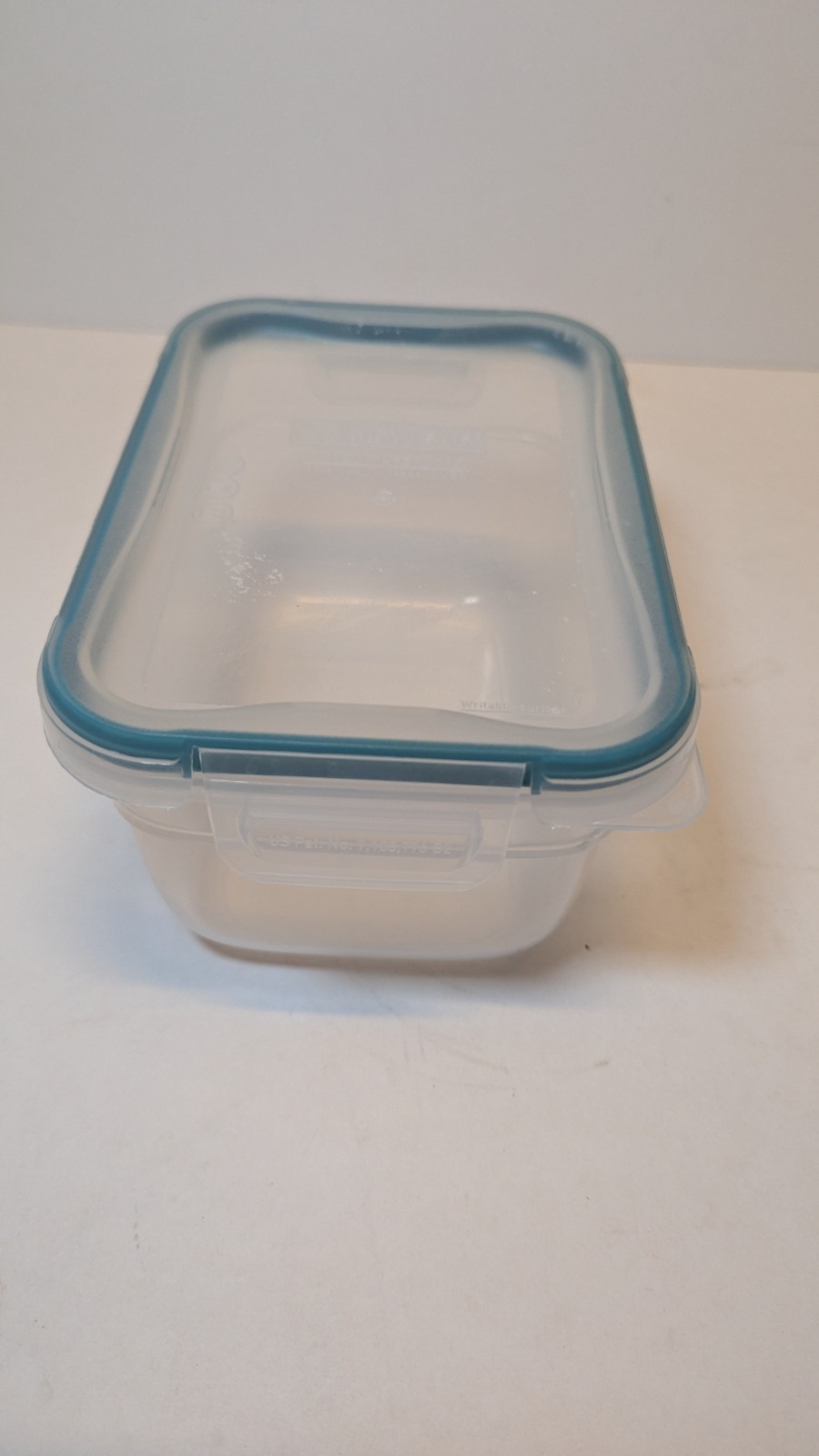 3 Snapware Containers Two 3 Cup (.7 L) One 5 Cup (1.2 L)
