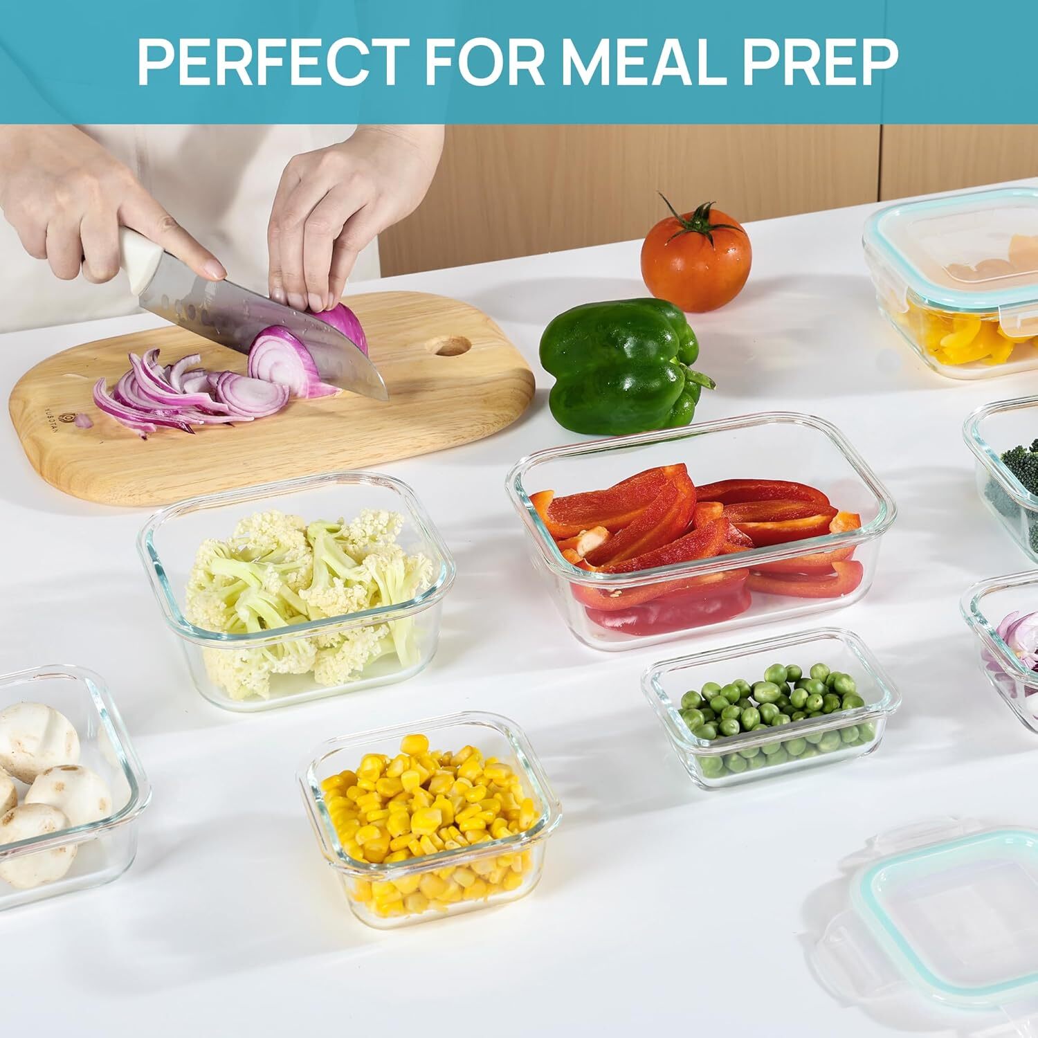 Juego de 8 recipientes de vidrio para almacenar alimentos con tapas herméticas.