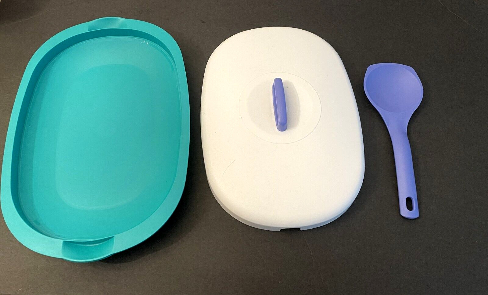 Vintage 13″ Tupperware Legacy Oval Teal Serving Dish Casserole W/ Lid and Spoon