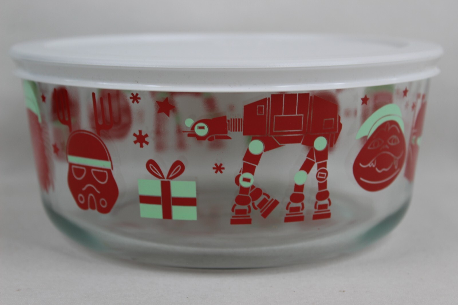 Star Wars Pyrex Glass 6.42 cup Food Storage Container Bowl & White Lid Boba Fett
