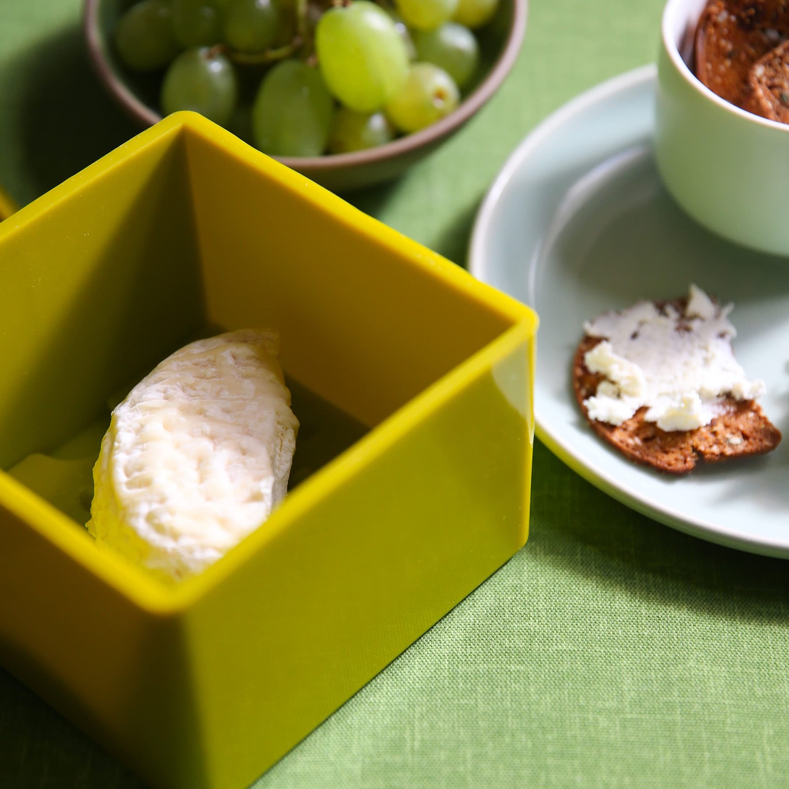 CapaBunga Cheese Vault for Soft Cheese – Reusable Artisan Cheese Storage Cont…