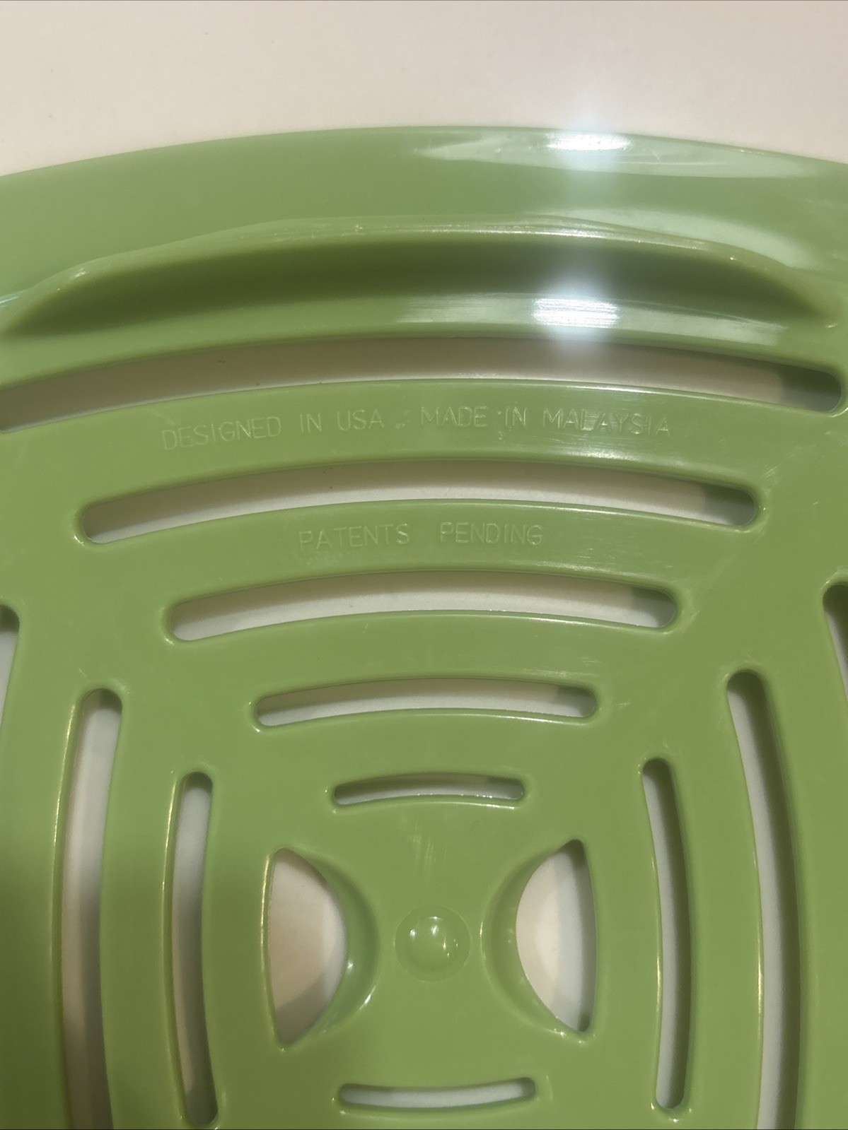 Rubbermaid Produce Saver 7K01 Replacement Grid Crisp Fresh Vent Tray Insert ONLY