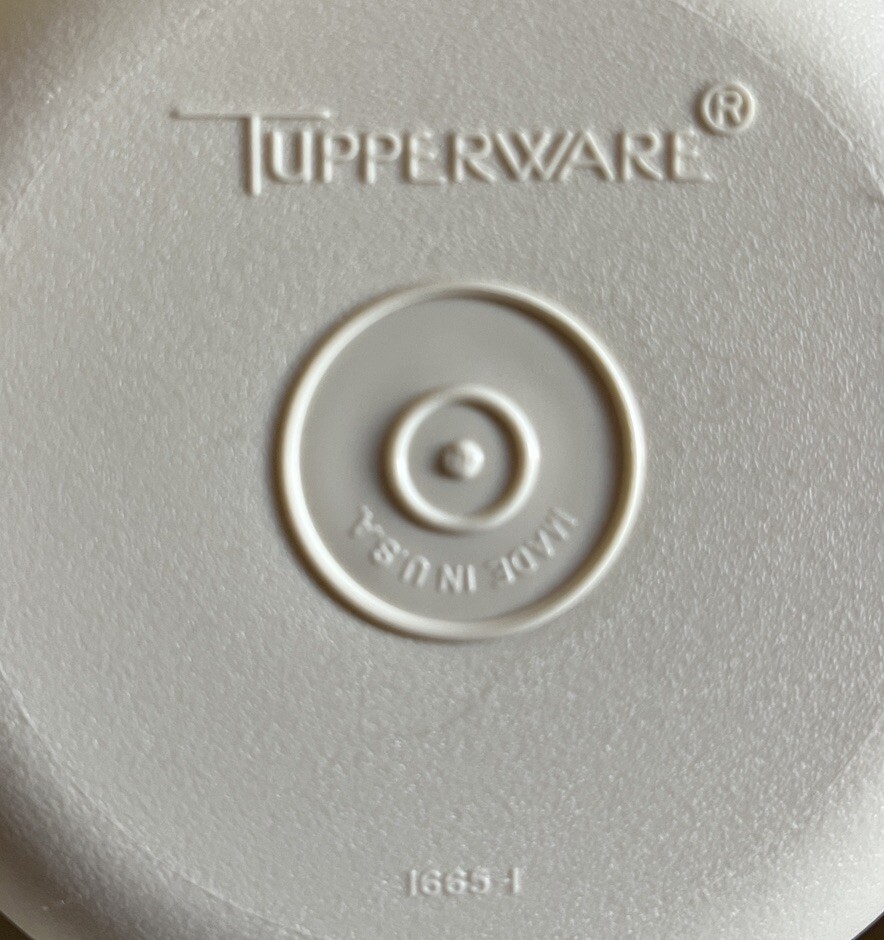 Tupperware Serving Center Party Tray 6 Divided Dip Well Replacement 1665-1 USA