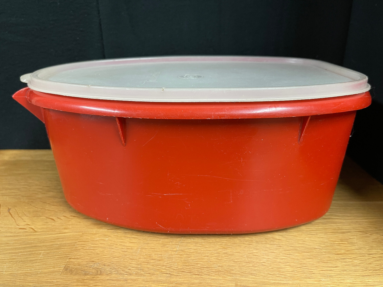 Vintage Tupperware #487 Flavor Saver Meat Keeper Marinator with Lid Paprika 12×8