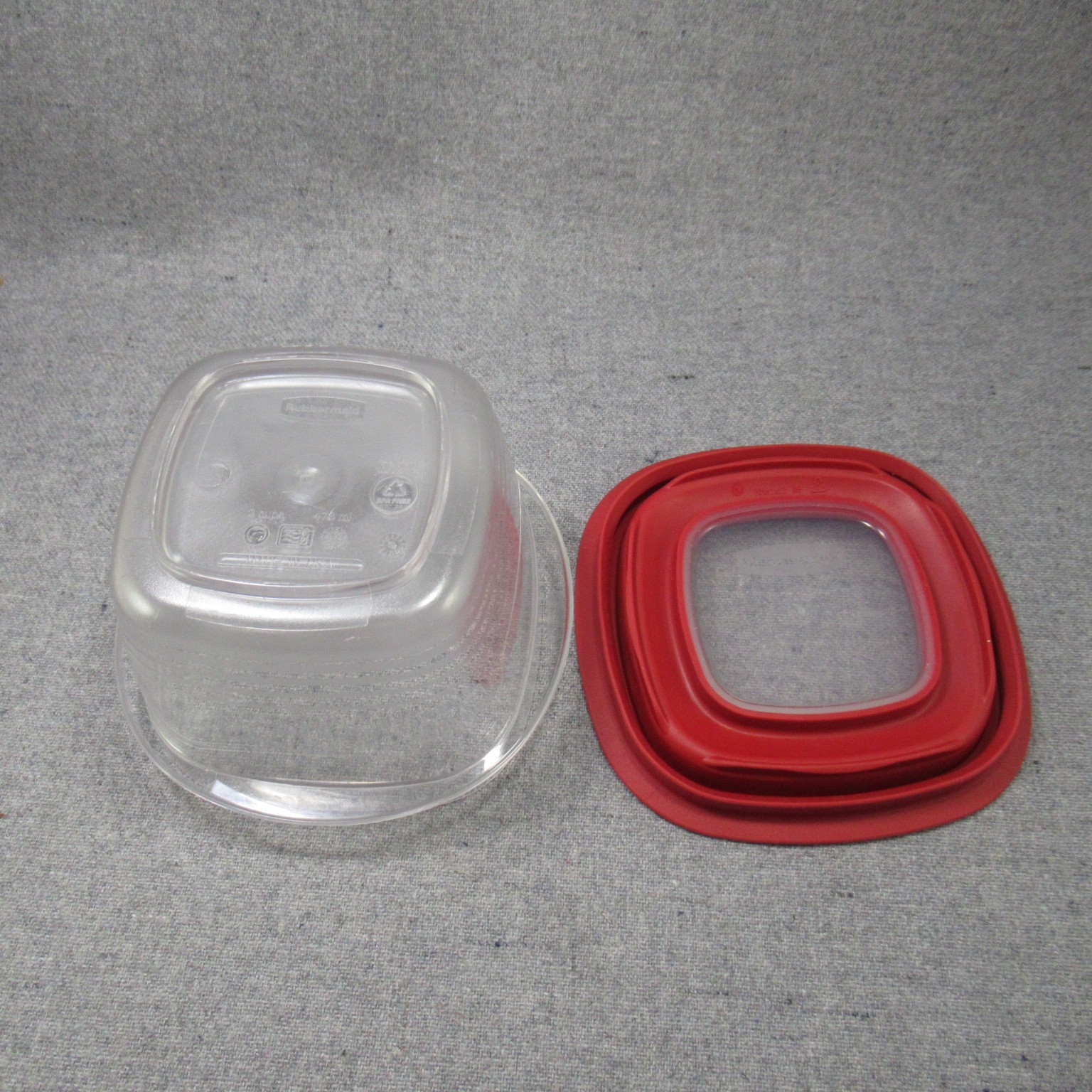 3 Rubbermaid Premier Storage Square Container 3, 2, 1.25 C Stripes Red Lids Lot