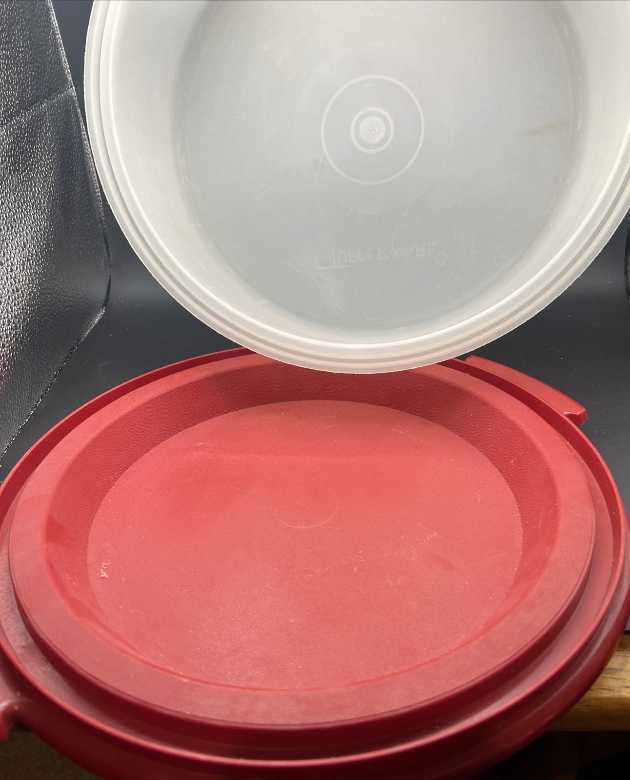 Vintage Tupperware Cake /Pie /Cupcake Keeper Red