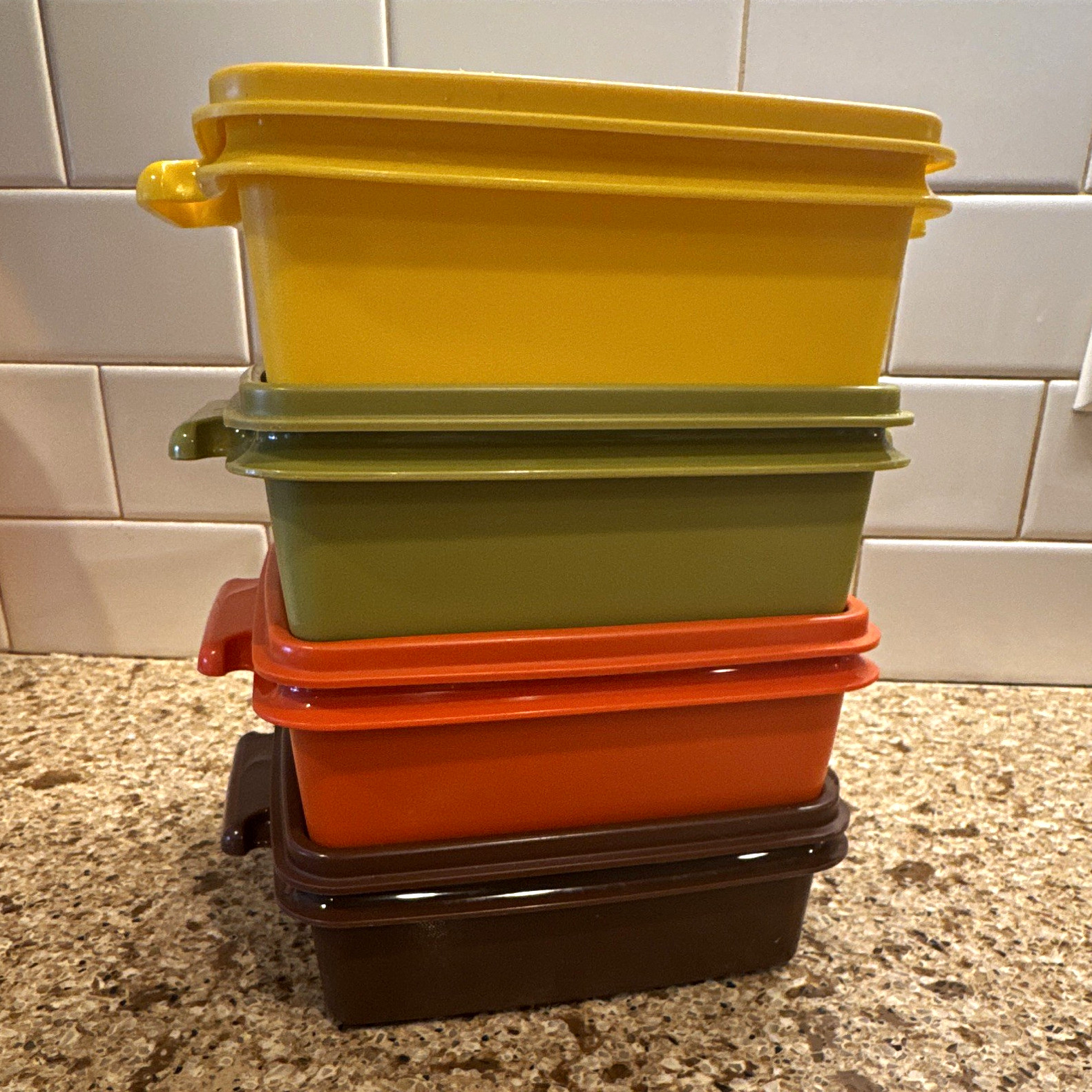 Tupperware Sandwich keepers with lids Fall Harvest colors Set of 4