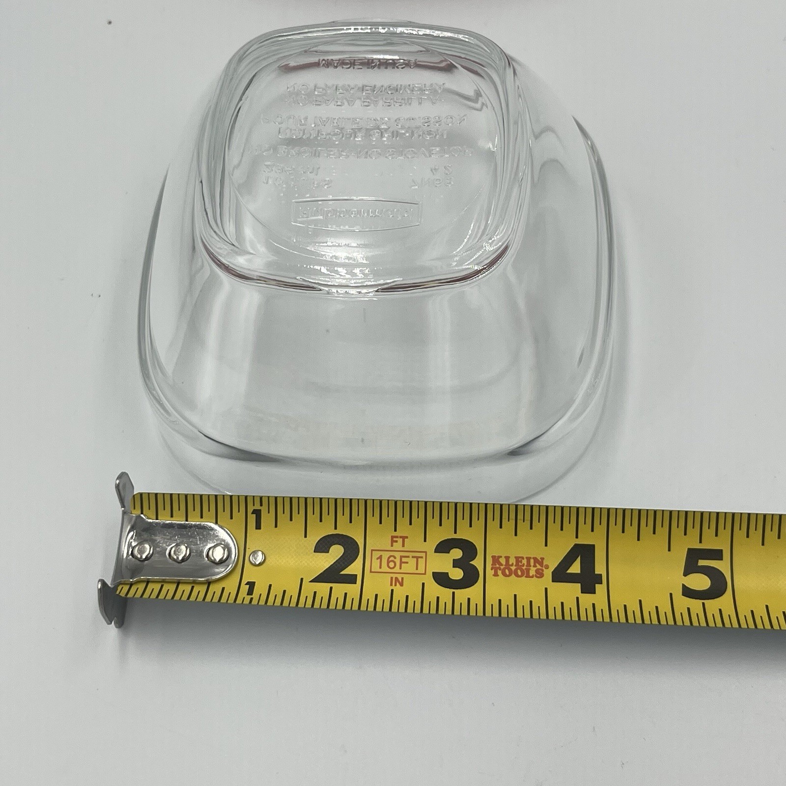 Rubbermaid Square Glass Container 1 cup/236mL 7N68 WITH RED LID VTG RARE