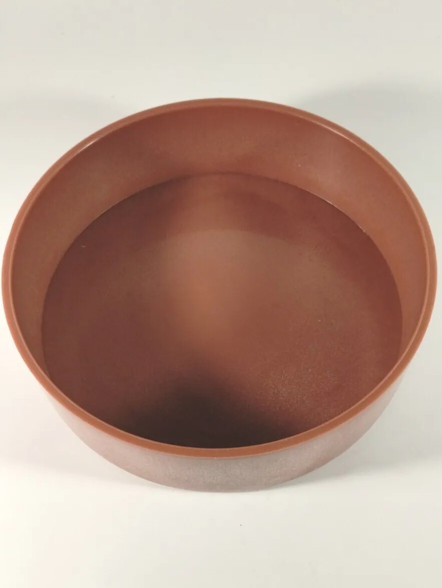 Imusa plastic storage container w/ lid Tortillas food handle brown