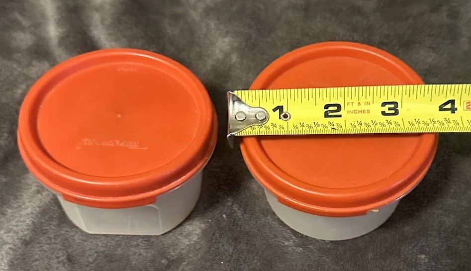 Lot Of 2 Vintage Tupperware Containers With Lids 1605-25, 1607-12, 1607-3 Red