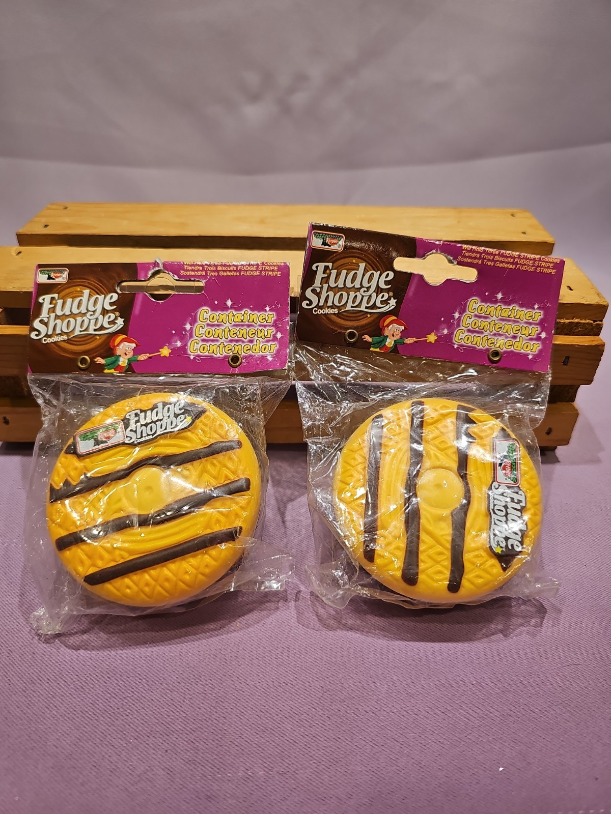 Lot Of 2 Keebler Fudge Shoppe Cookie Holder Container 2004 New Old Stock