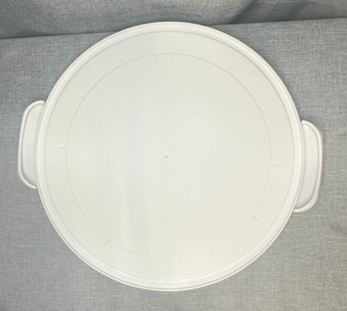 Cake Carrier with locking Lid and Handle BPA-Free Cake Container multifunction