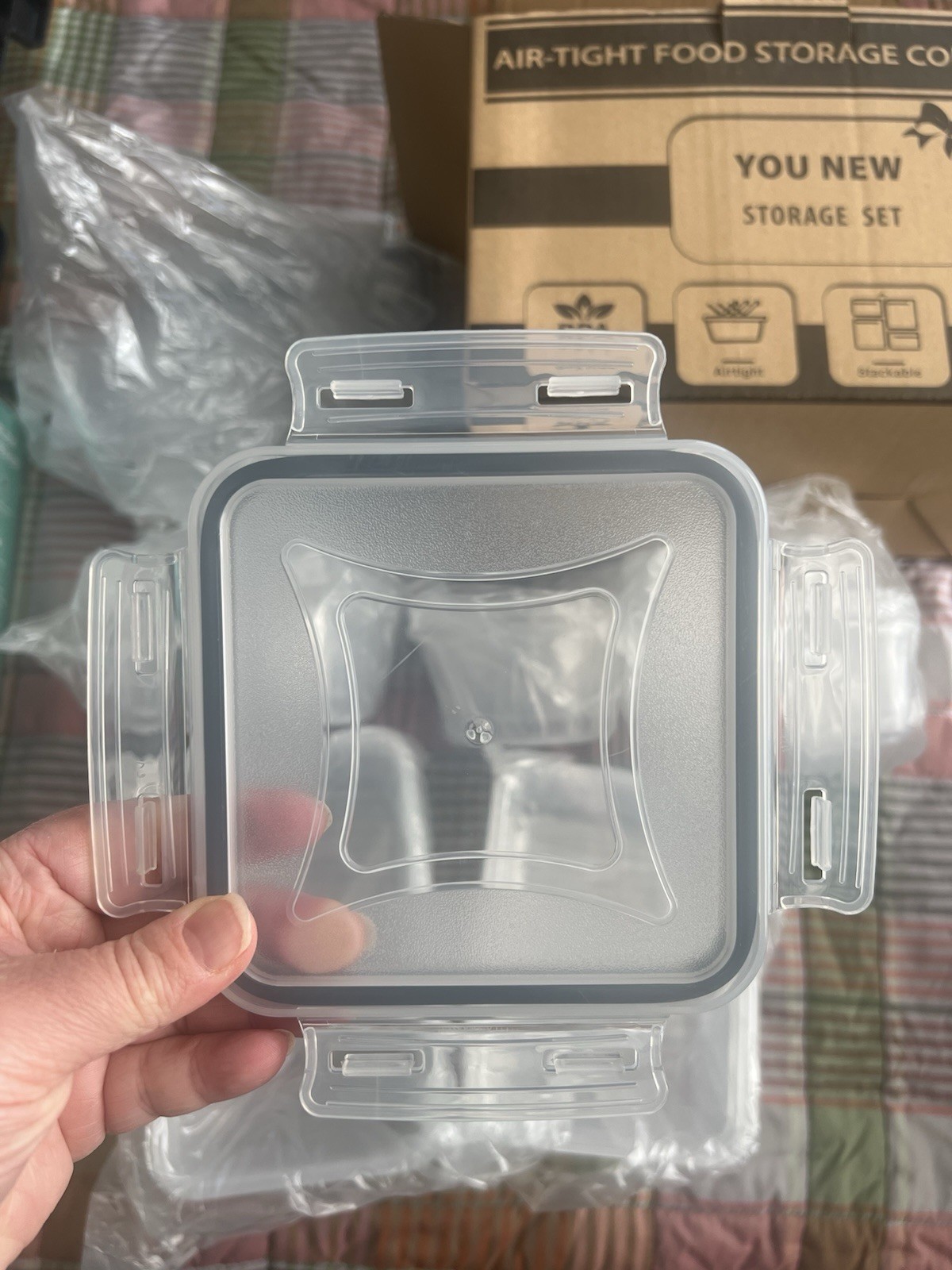 PLASTIC AIRTIGHT FOOD STORAGE CONTAINERS WITH LIDS, 12PC
