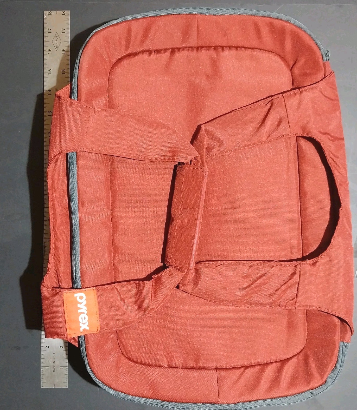 VTG Pyrex Portables Burgundy Casserole Carrier Bag 9×13 Travel Tote w/ Hot Cold