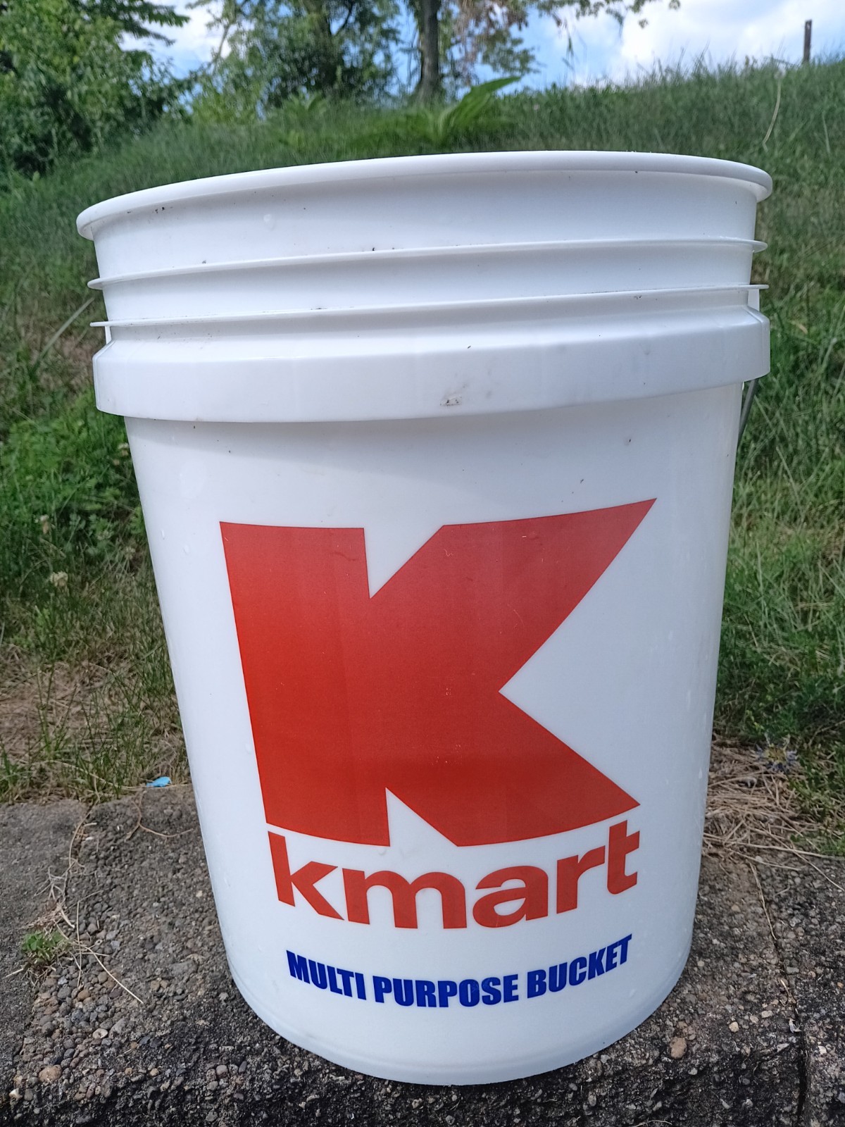 RARE K MART 5 Gallon Bucket Vintage Multi Purpose Department Store Blue Light