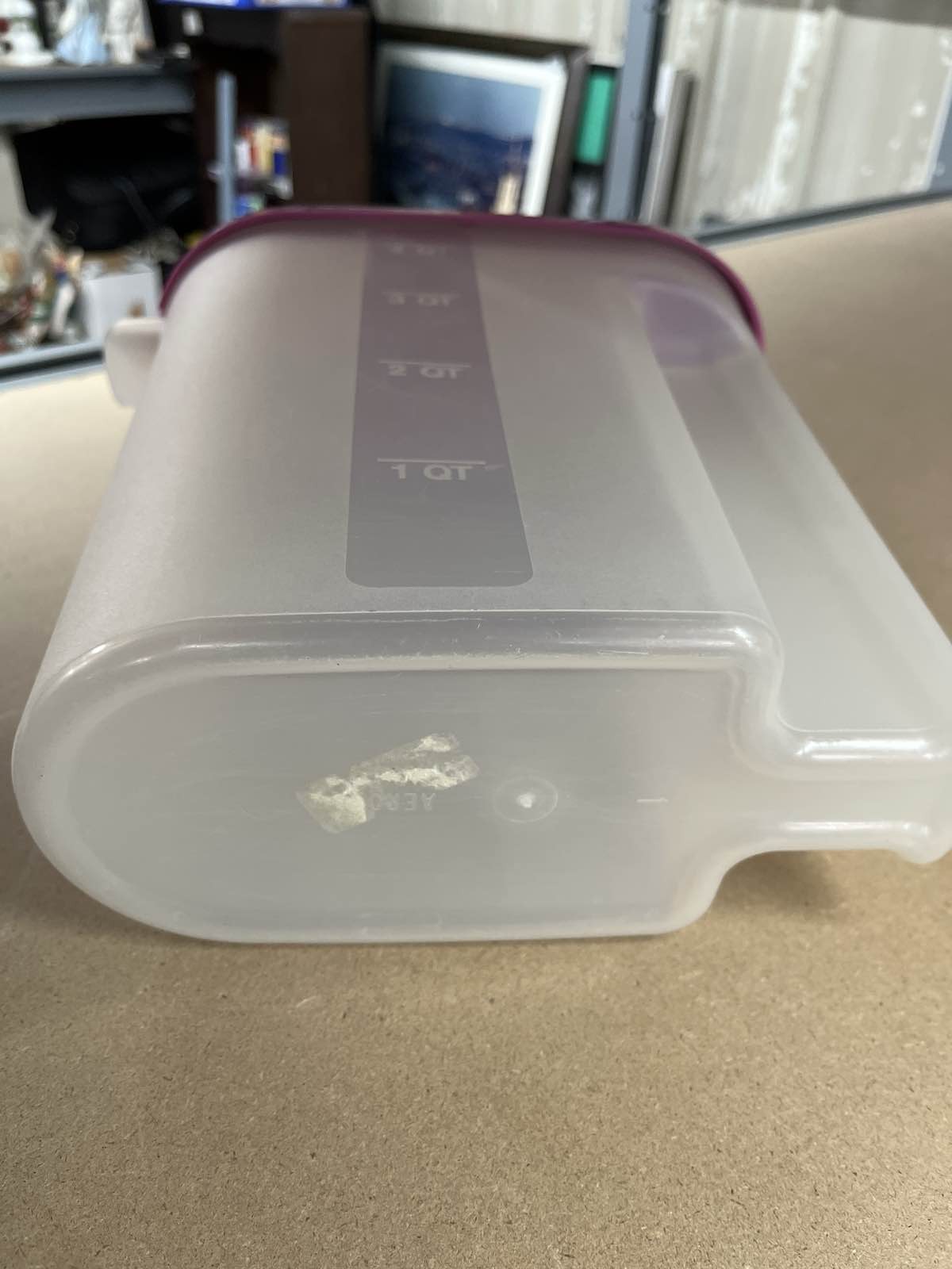 Tupperware Modular Mates Oval #4 Container 9.7 Cup Pink Seal 1614 1616