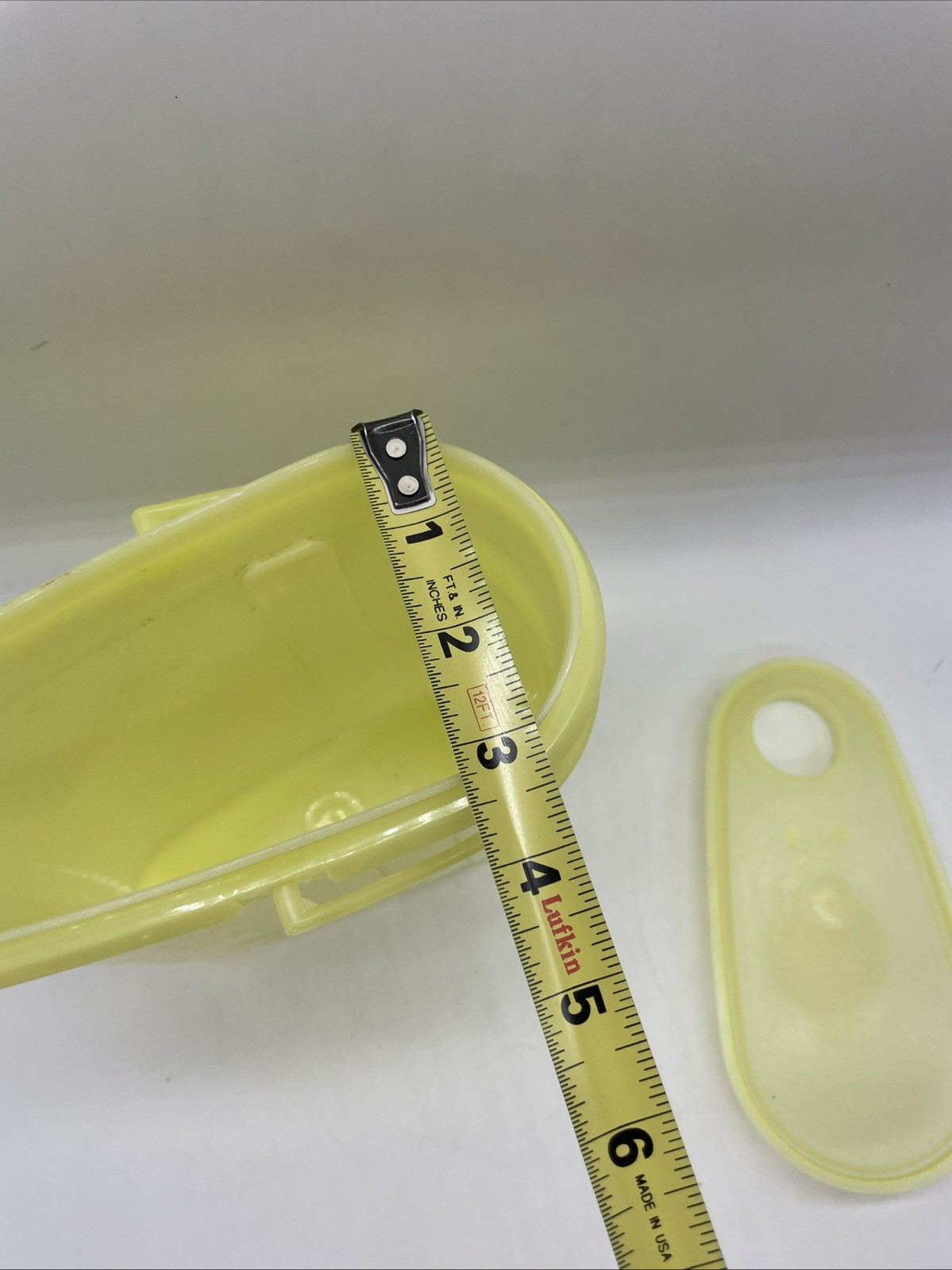Tupperware Yellow Modular Oval Container Pour Spout Lid Handle 7 Cup Vintage