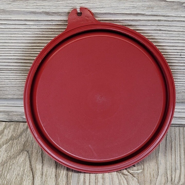 Tupperware Replacement Lid 215-92 Seal Cover Red Round Tabbed USA Vtg