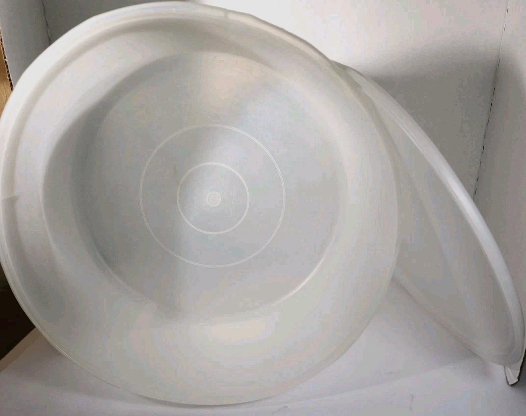Tupperware LARGE Bowl With Lid. Vintage. Clear Color. 1990’s Cira #255-1 Rare