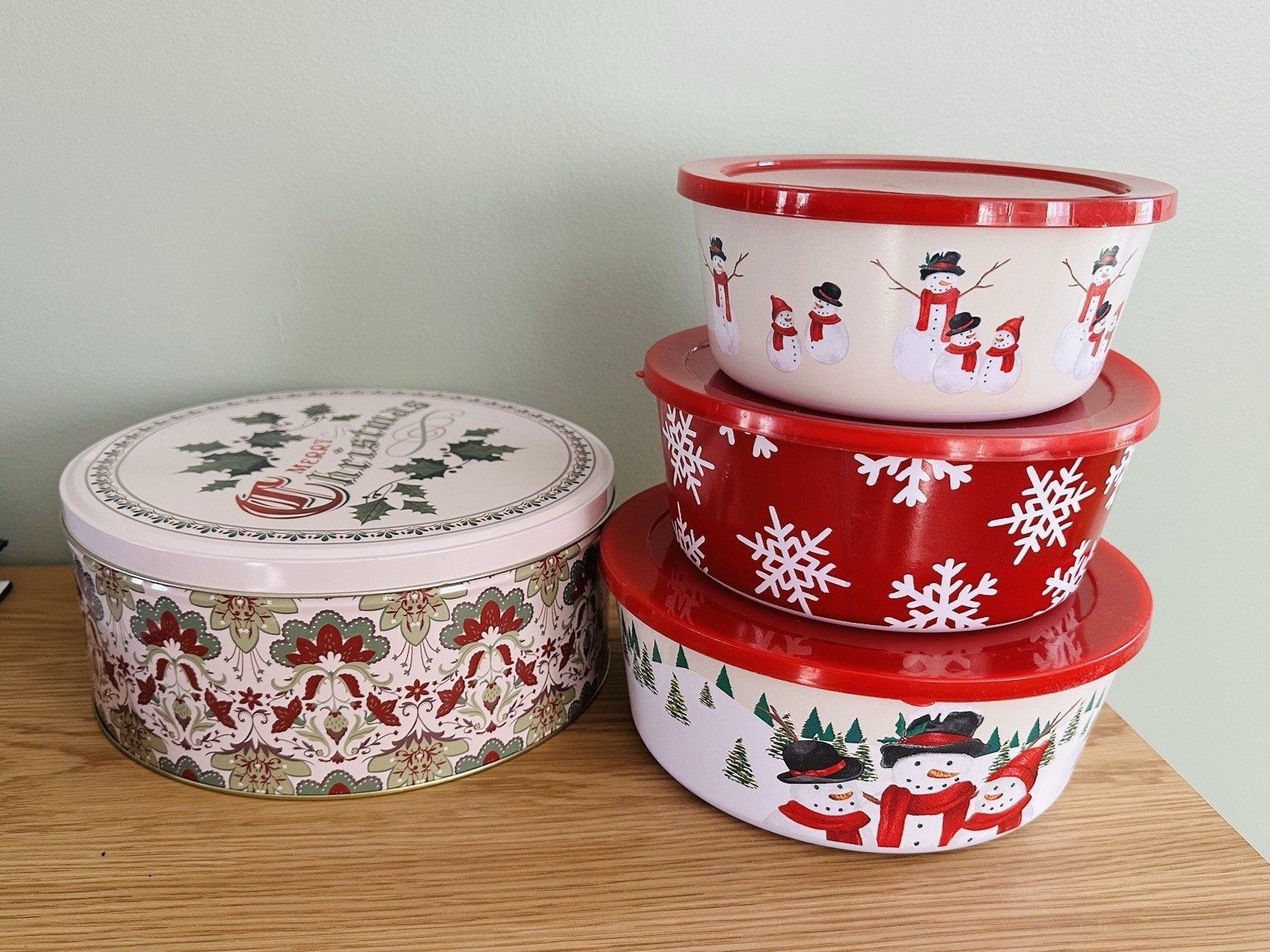Christmas Holiday Bowl Set with Tin, Snap Lids, Snowman, 4-Piece