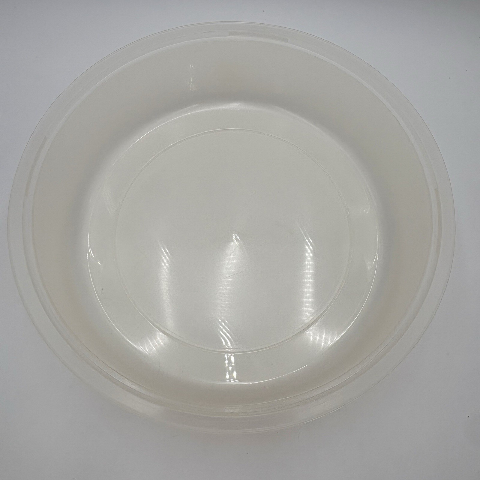 Vintage 12″ Rubbermaid Servin’ Saver Pie Carrier Container w/Handles Cake Saver