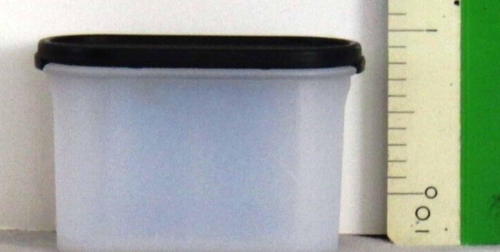 Tupperware Modular Mates Oval Magnet Frosted Base Black Seal New