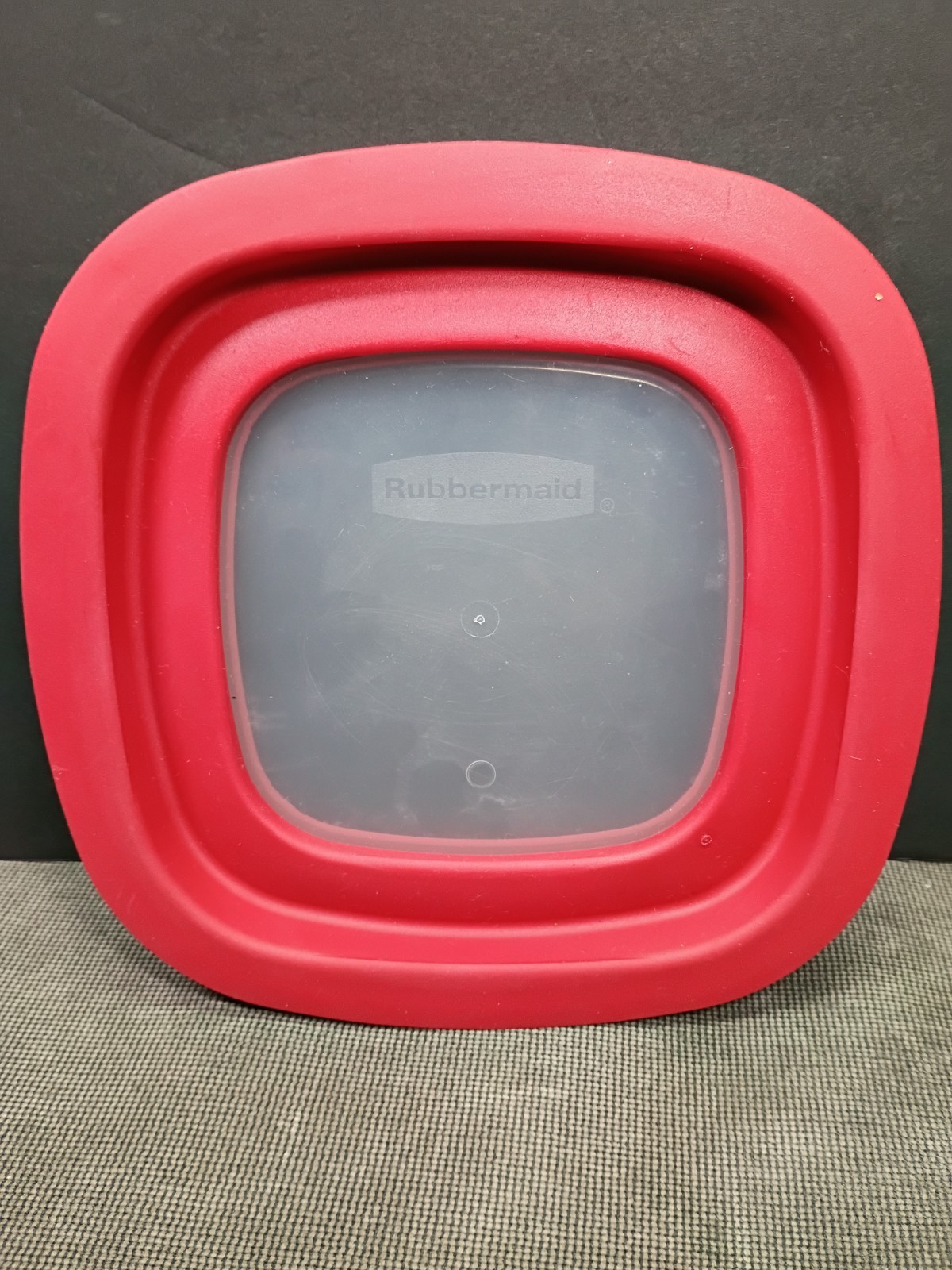 Rubbermaid Glass Food Storage 2.5 Cup Container & Easy Find Lid 7N62 USA Made