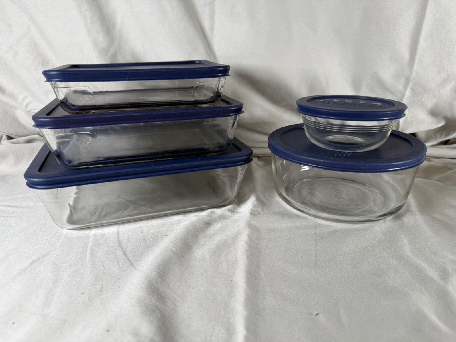 Pyrex Storage Plus Set 7210 7211 7212 7203 464 Glass Containers Lids