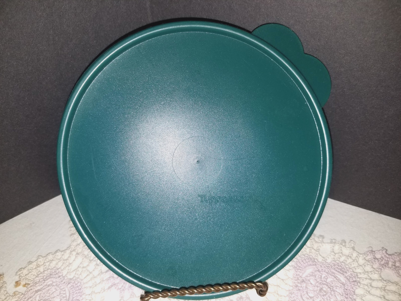 VINTAGE Hunter Green TUPPERWARE #2516 8″ bowl seal for 8 3/4 cup bowl #2519