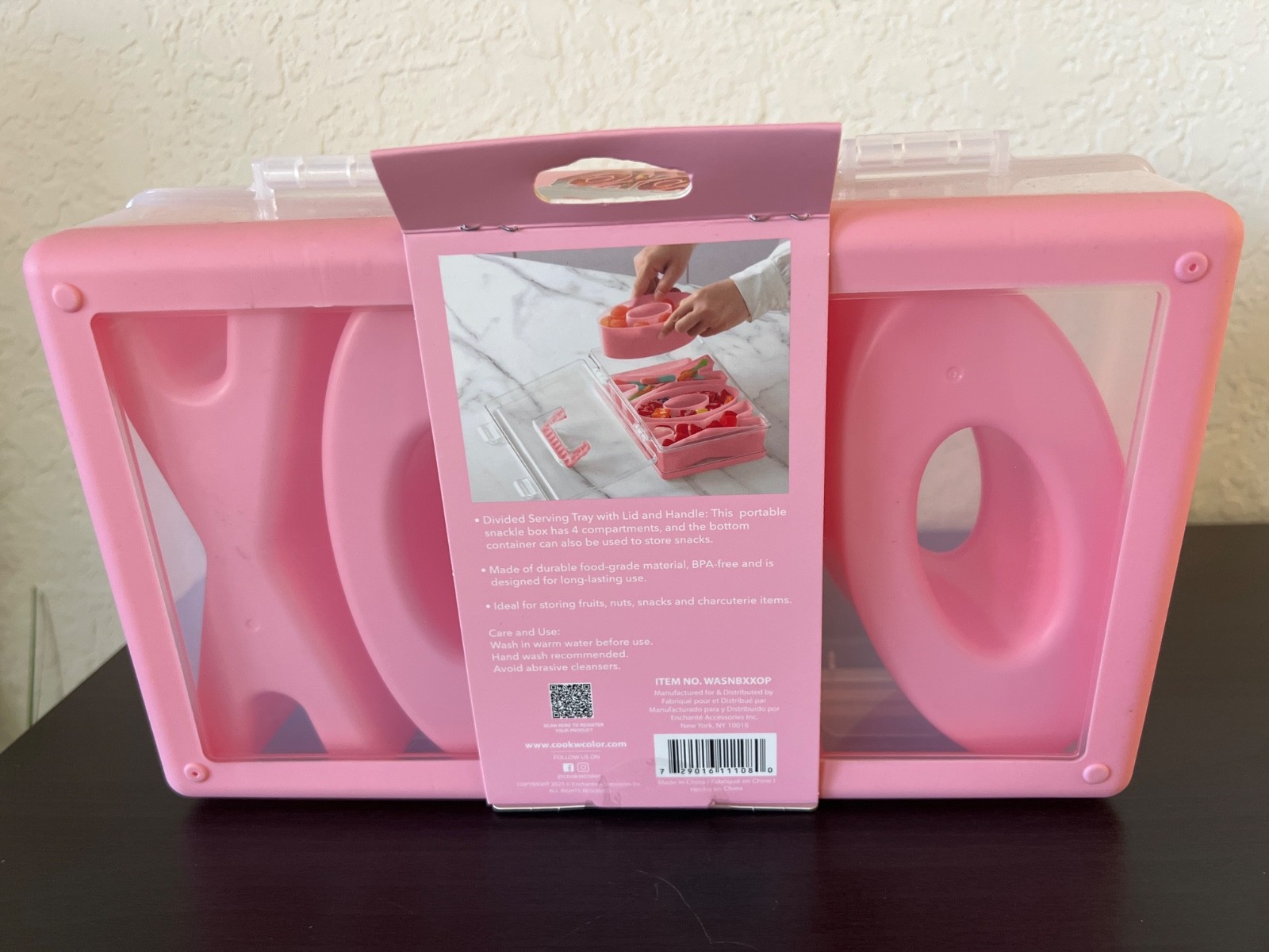 CWC Cook with Color Valentine/Wedding Figural Plastic Snack Box PINK XOXO NEW