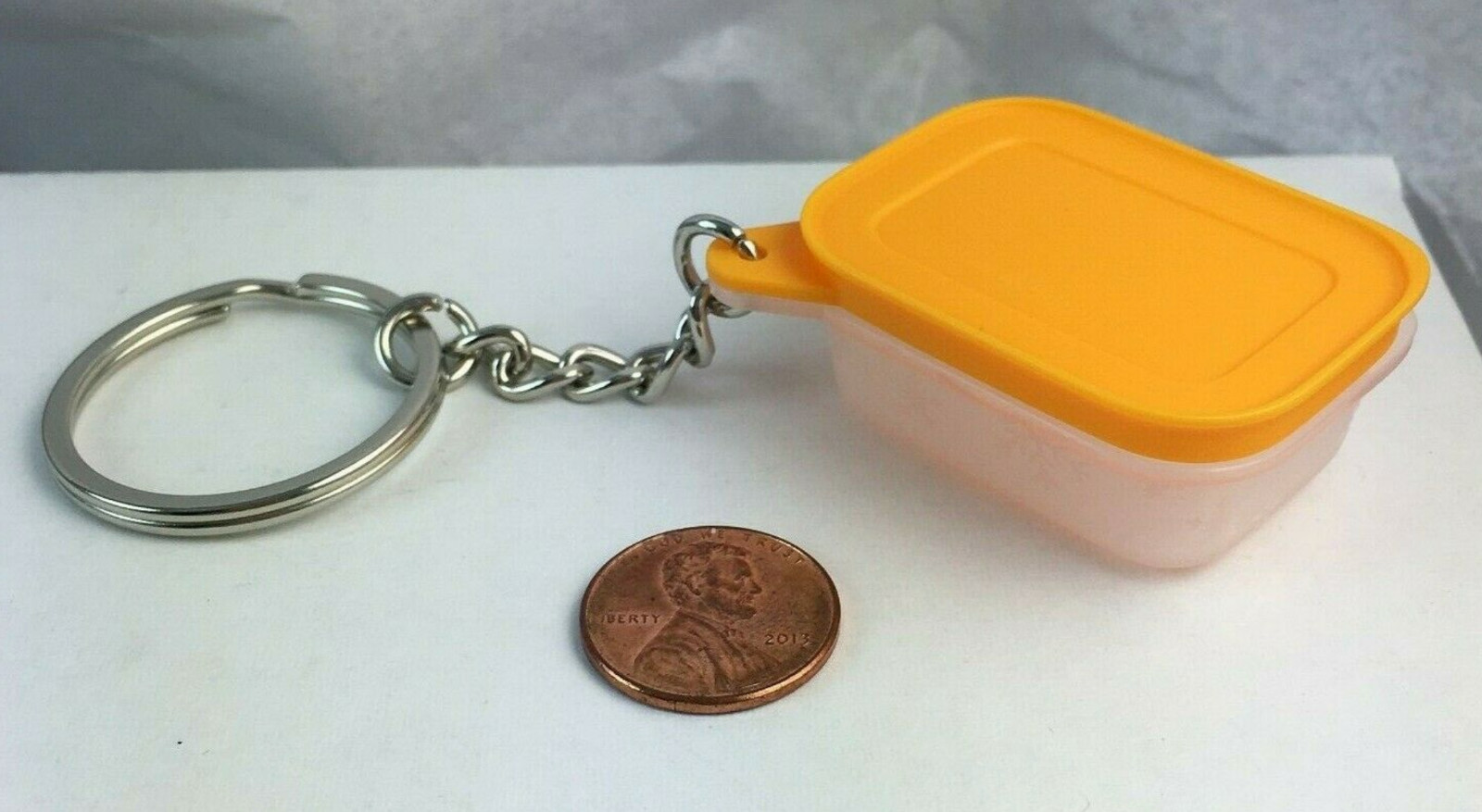 Tupperware Keychain Freezer mates Collectible Sheer Base Papaya Orange Seal New