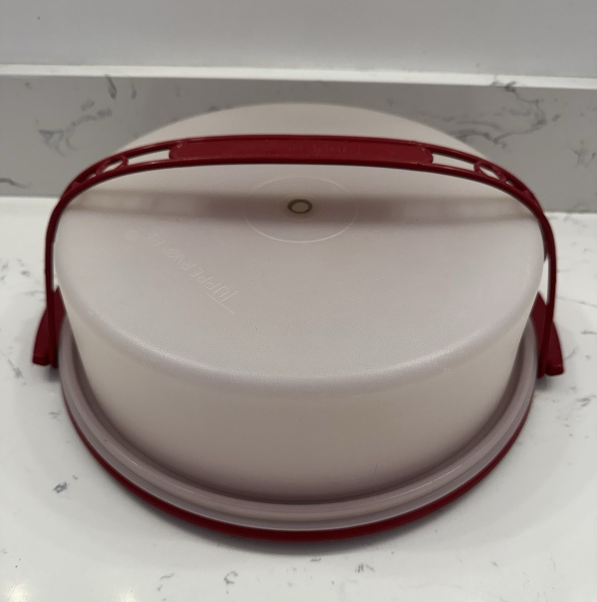 Vintage Tupperware Cake Pie Taker Carrier Keeper Red White Handle Portable