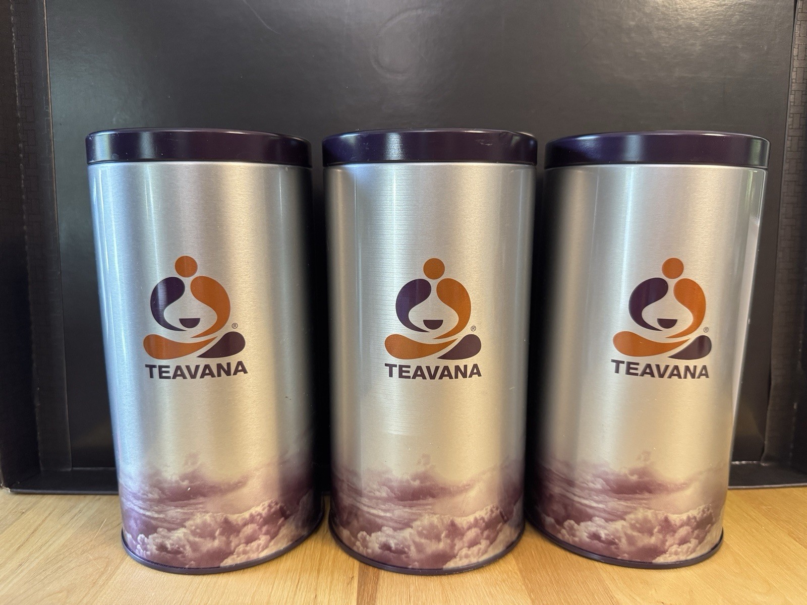 Teavana Tea Storage Tin Container 8×4 Air Tight Canisters – set of 3 – Empty