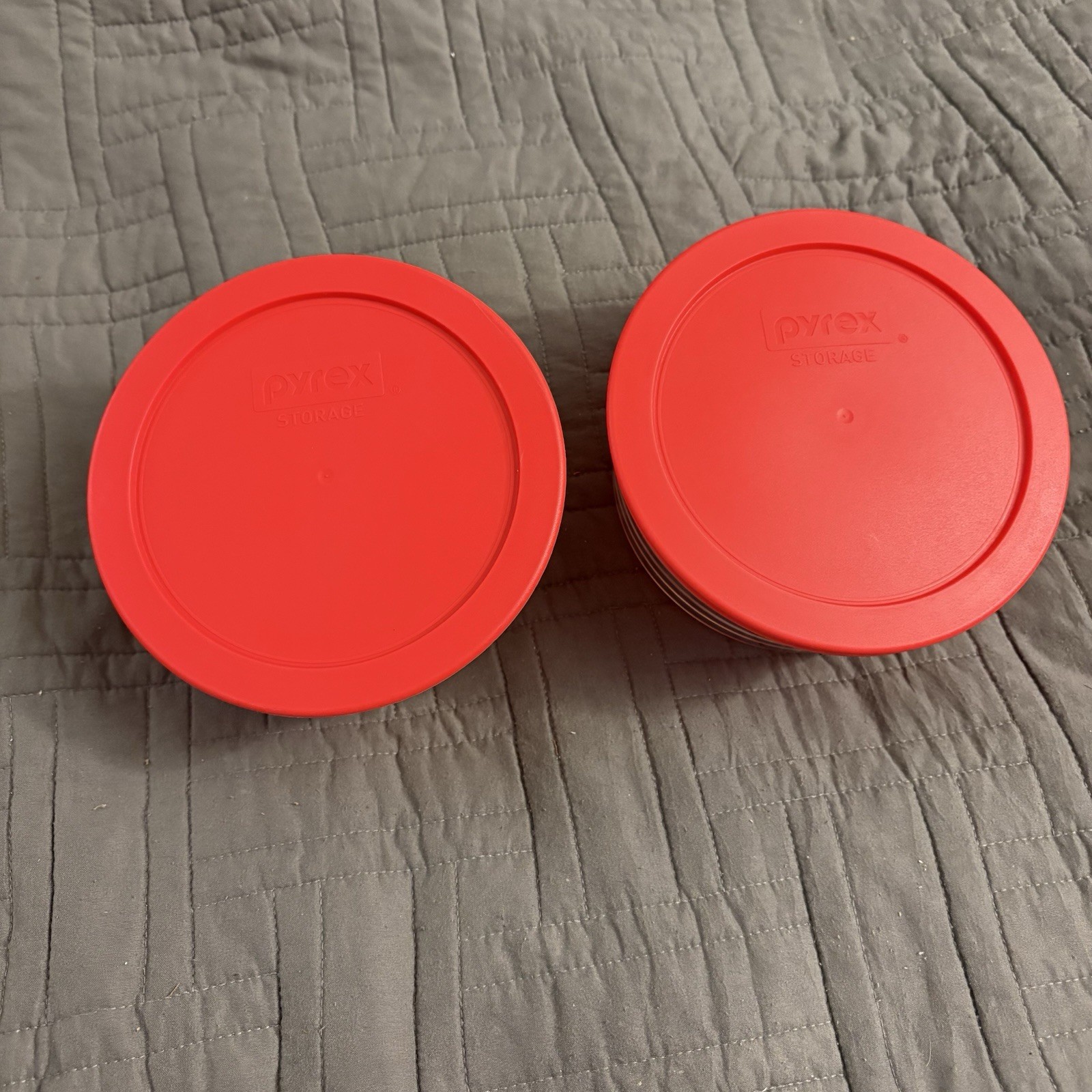 Pyrex 7201 4-Cup Round Glass Storage Bowl with Red Lid – Made in USA – Lot of 2