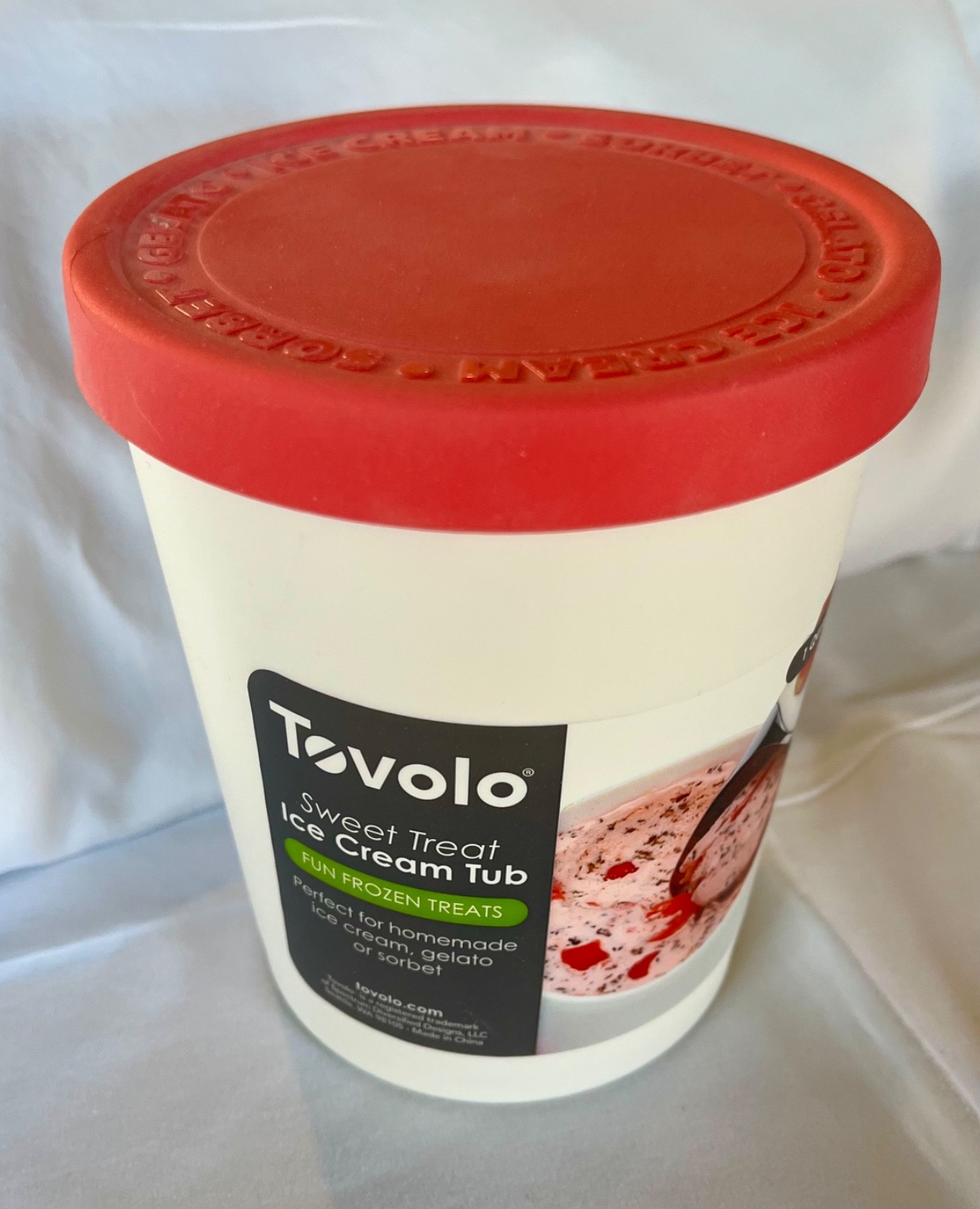 Tovolo 1 Quart Ice Cream Gelato Sorbet White Tub with Red Lid