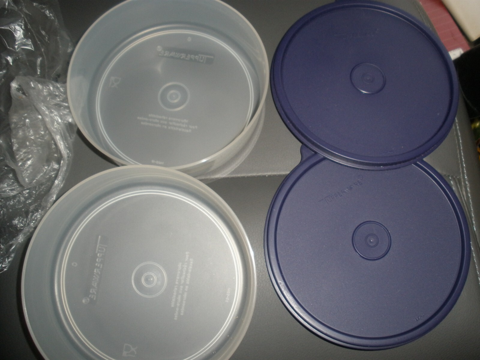 NEW Tupperware Set of 2 Clear Cereal Ice Cream Bowls with Purple Lids (SU106)