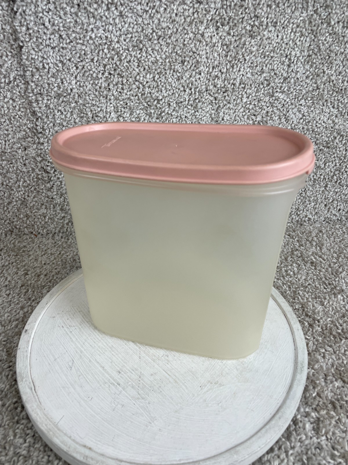 Tupperware Modular Mates Oval Container 7 1/4 Cups 1.7 Litres Made in USA