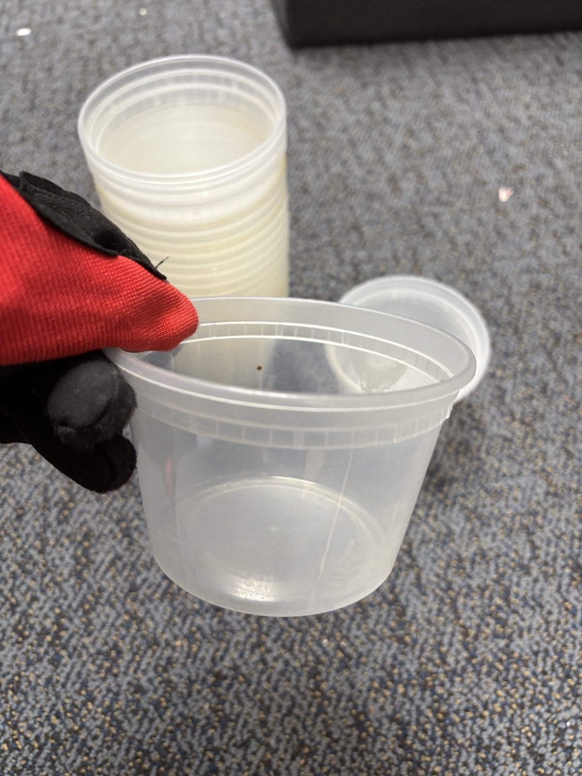 Circular Plastic Container Cup 18