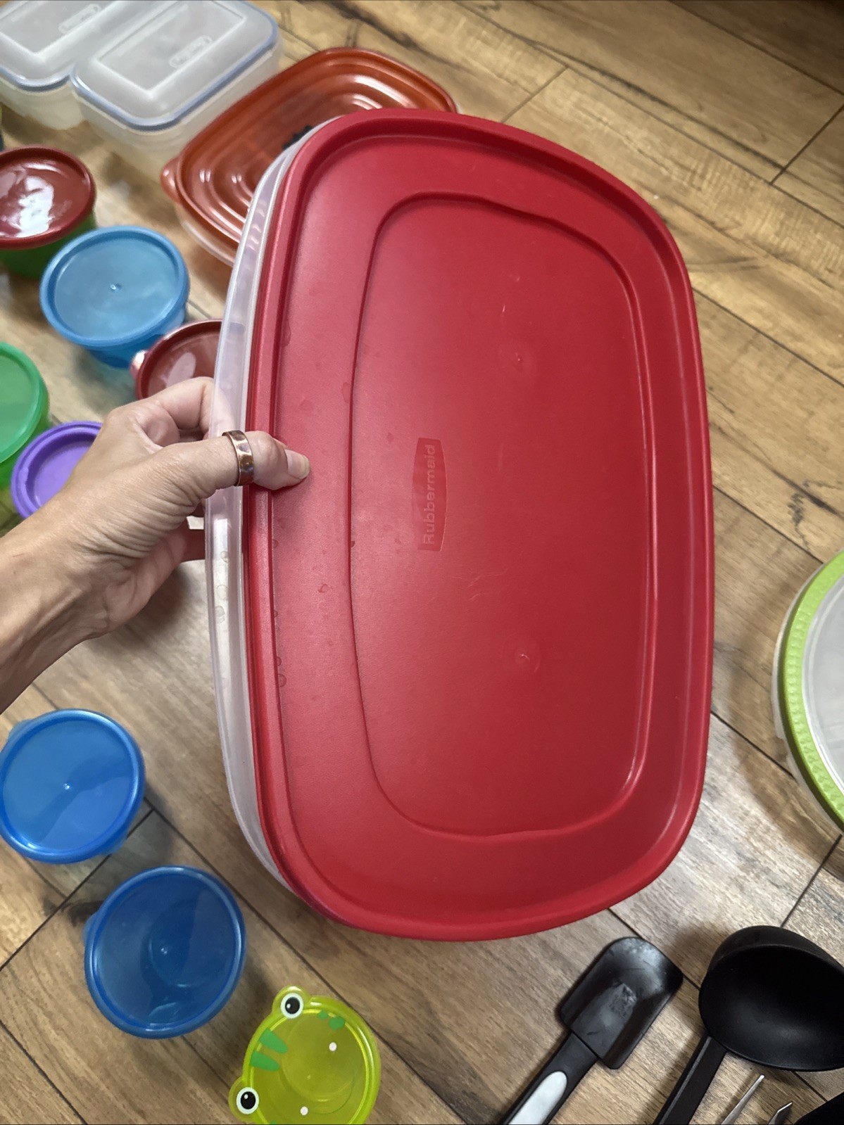 31 Miscellaneous Plastic Containers Cups And Utensils