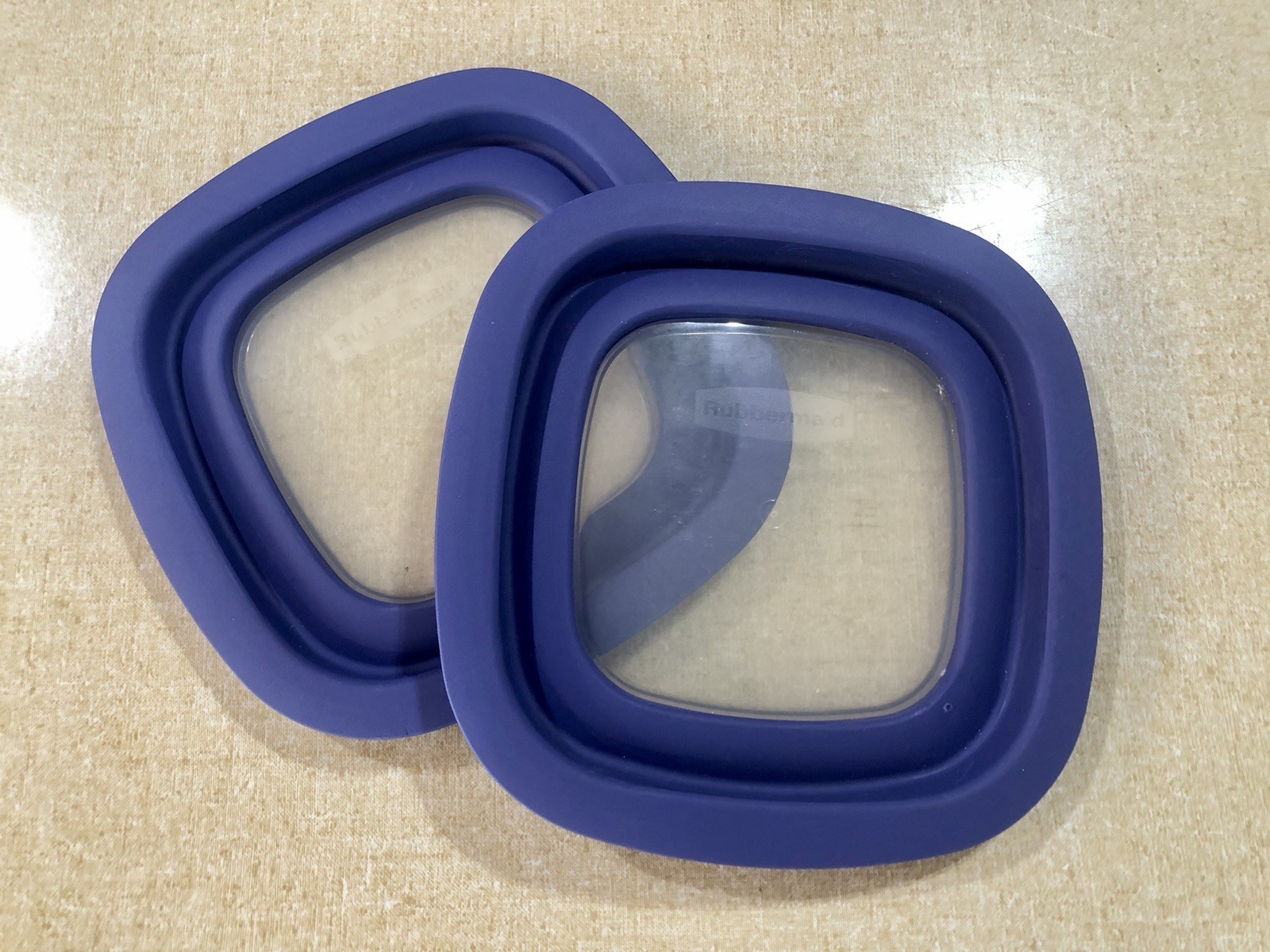 Rubbermaid Premier 10M3M4 Blue Square 2 Replacement Window 7″ Container Lids
