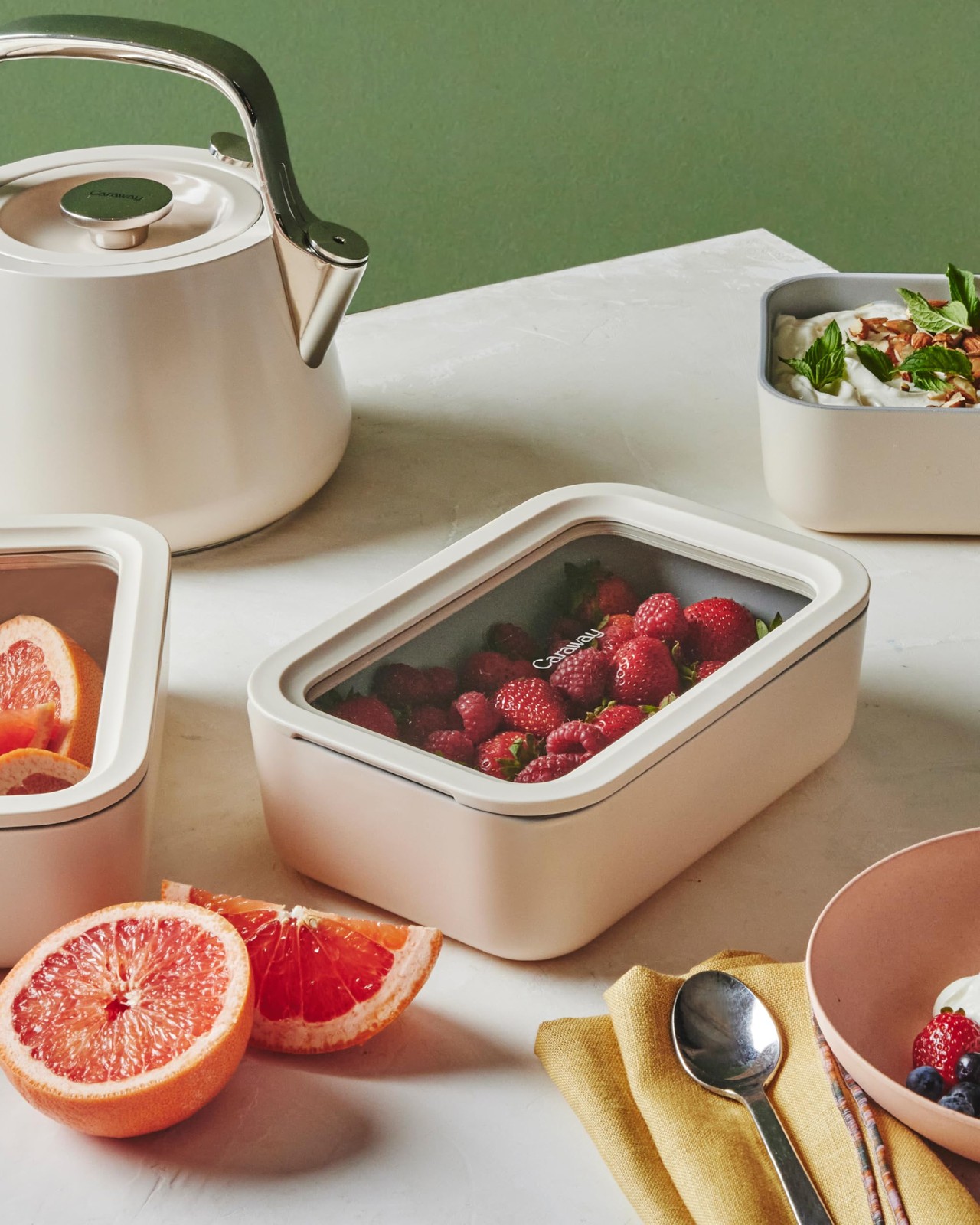 Glass Food Storage Container 6.6 Cup Nonstick Ceramic Coated Lunch Box Cream Saf