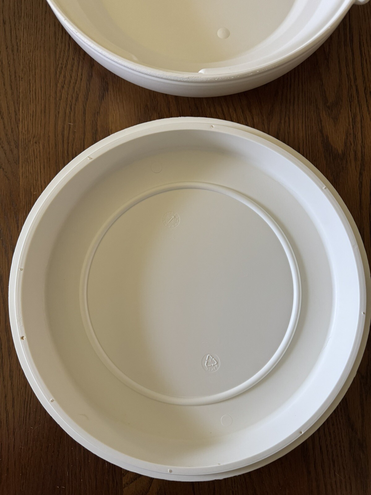Aladdin Tempreserve Insulated Round Hot Cold Food Carrier Pie Dish Server IPC550