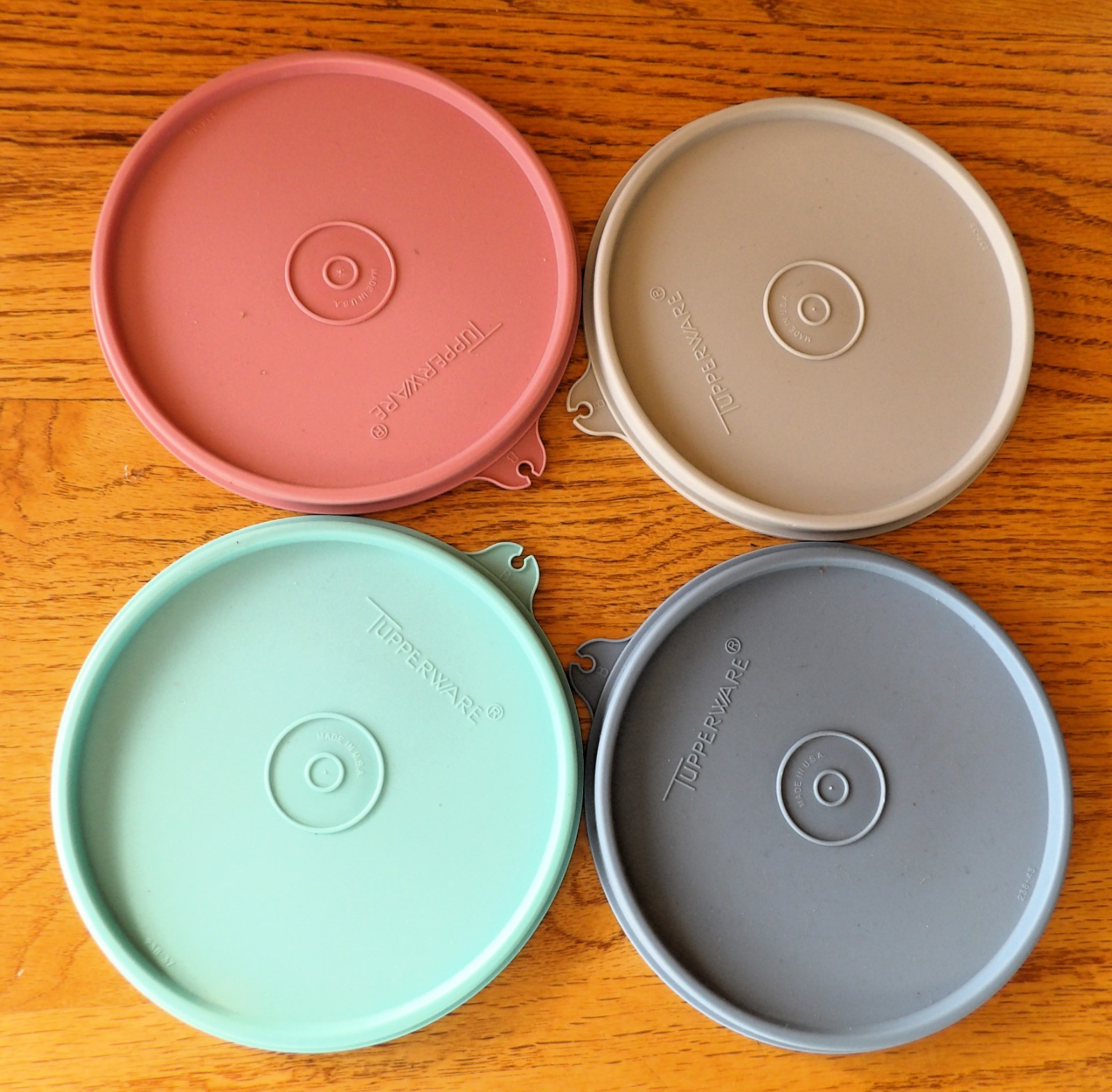 Tupperware Classic Sheer Big Wonders Set of 4, 2 cup Containers New with Seals