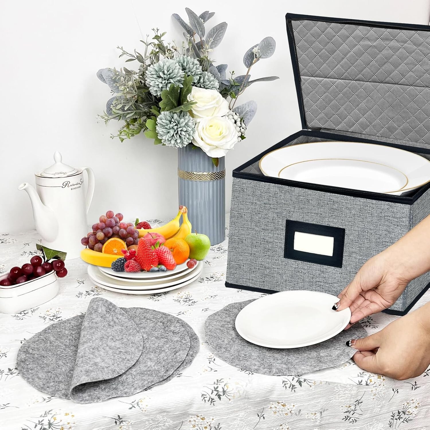 Plate Storage Containers Dinner Plate Storage with Lid, Handles Hard Shell 2-Pcs