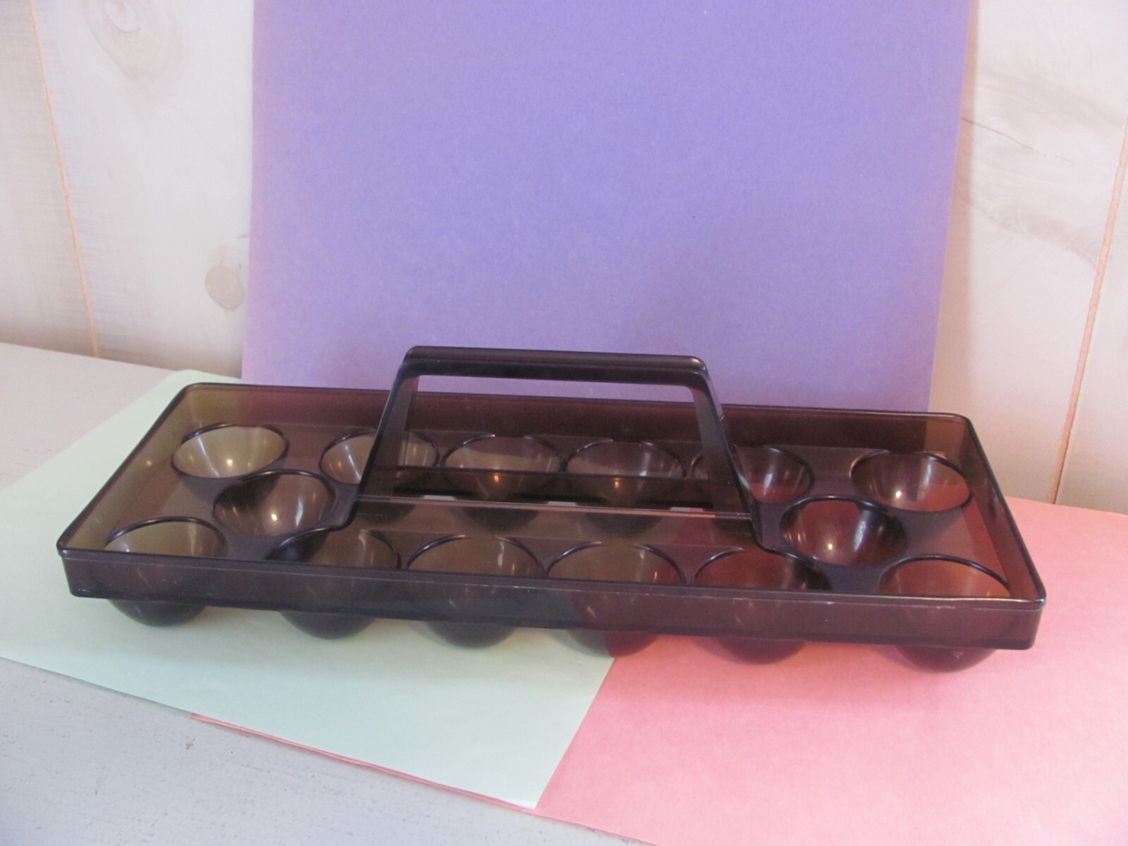 Vintage Refrigerator Egg Holder Tray—Brown Plastic with Handle—Holds 14 Eggs