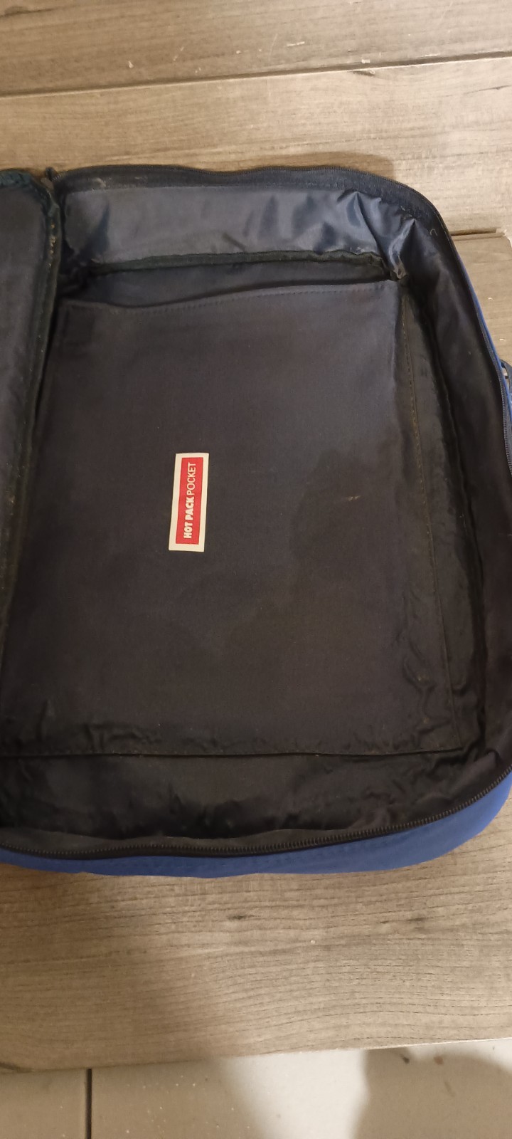 Pyrex Portable The Way To Go Blue 16″x10″x3″ Insulated Carry Bag No Hot Packet