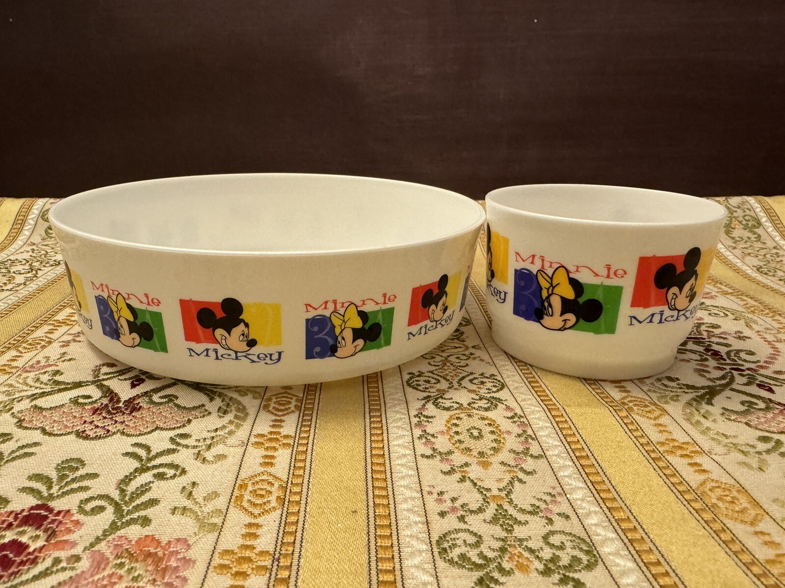 Mickey Minnie Mouse White Tupperware Bowl 1405 Snack Cup 1229 LOT of 2 Vintage