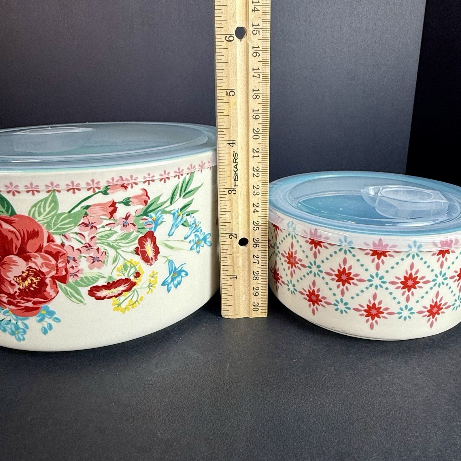2 Pioneer Woman Stonebare 7/5” Dia Food Storage Container w/Lid BRILLIANT BLOOMS